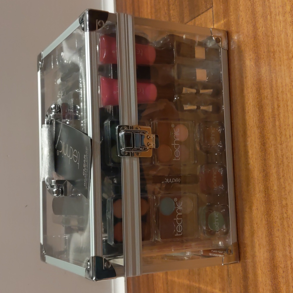 Makeup Kit